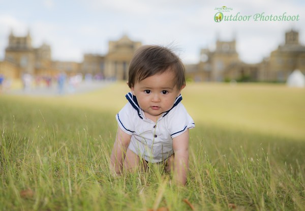 Natural baby photographs
