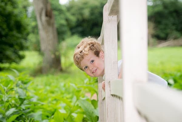 Outdoor childrens photoshoot Witney