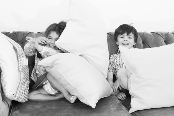 Mobile portrait photographer Witney